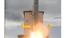 Os gastos com Gov faz da economia espacial global no valor de US $ 570 bilhões